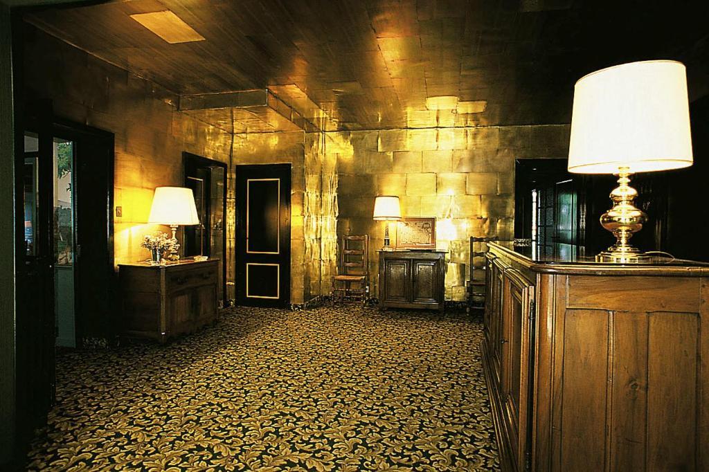 Replonges Hostellerie La Huchette المظهر الخارجي الصورة